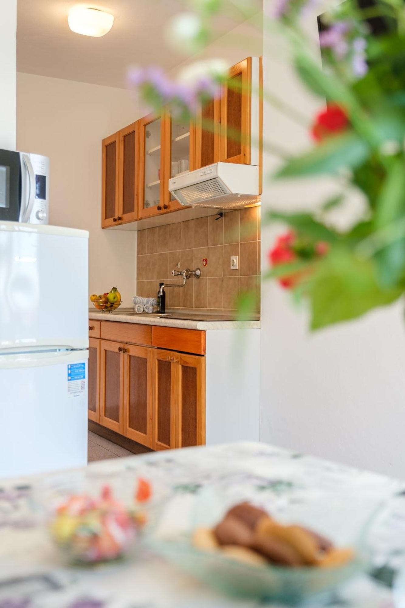Apartments By The Sea Sumartin, Brac - 2952 Room photo